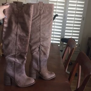 Very Volatile Knee high boots